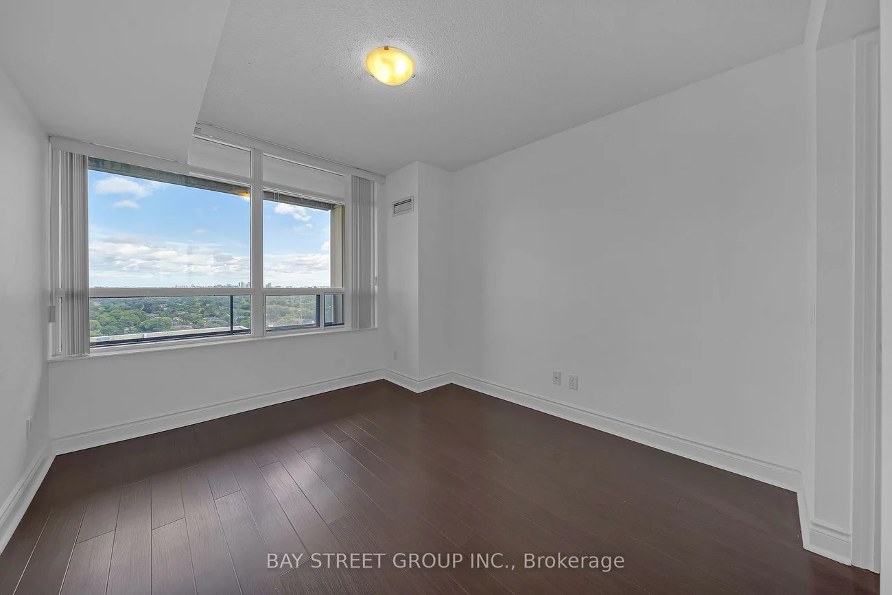 15, Northtown, Willowdale East, Toronto