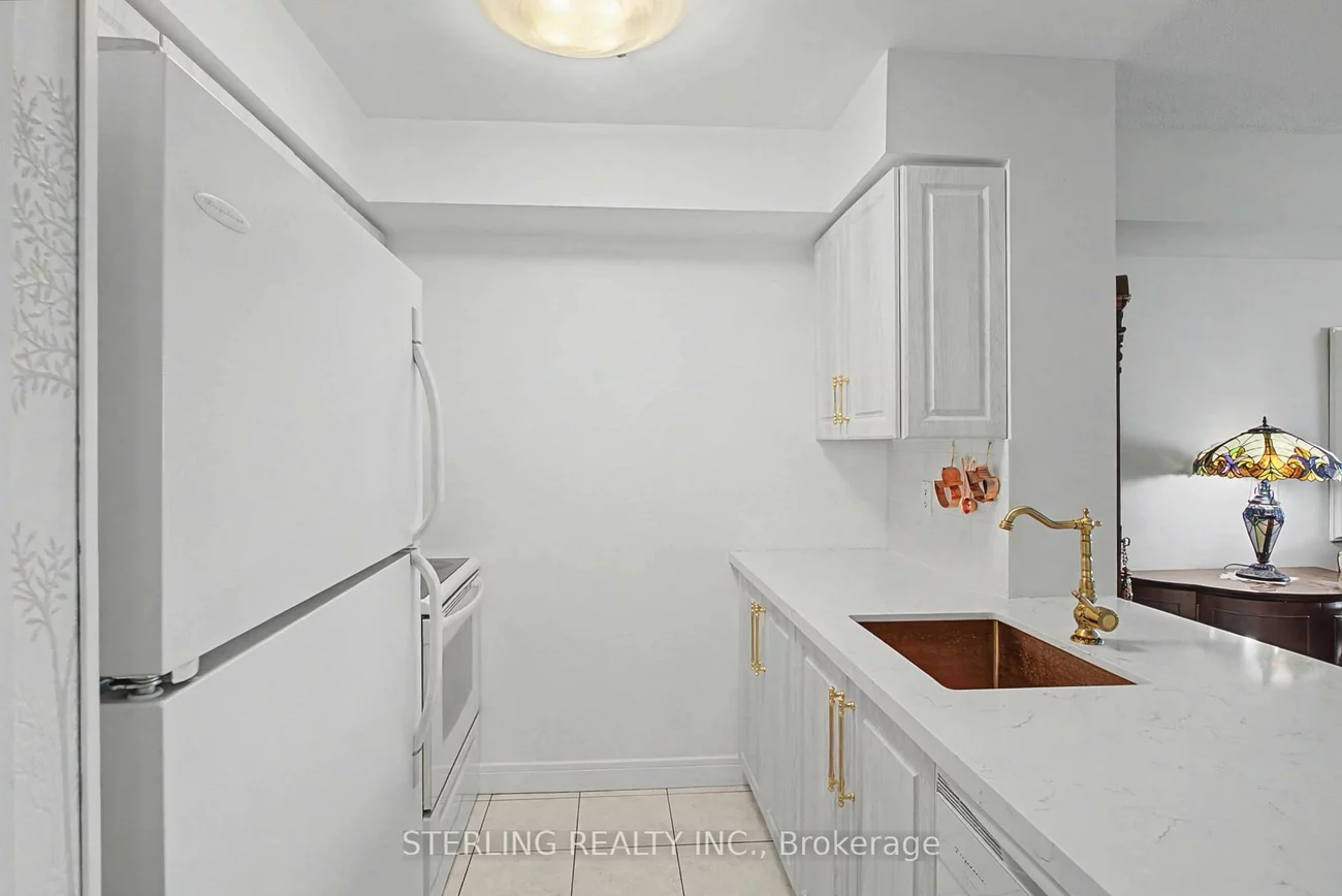 31, Bales, Willowdale East, Toronto
