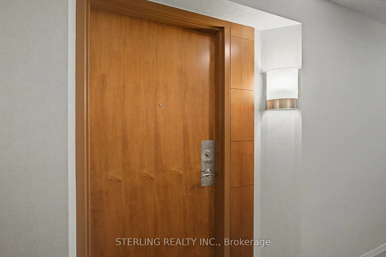 31, Bales, Willowdale East, Toronto