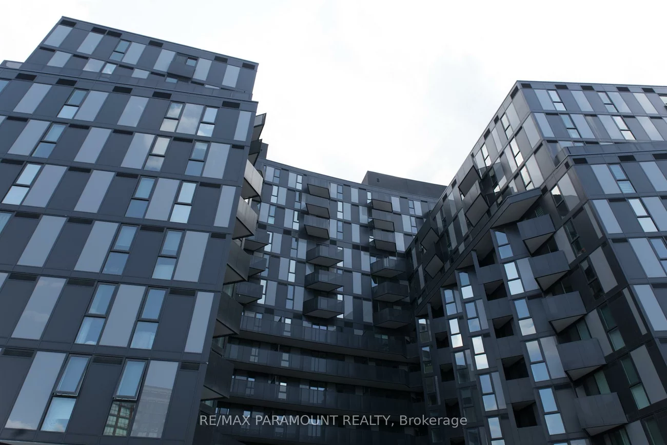 30, Tretti, Clanton Park, Toronto