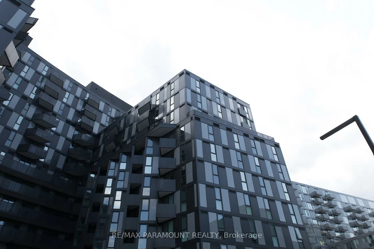 30, Tretti, Clanton Park, Toronto