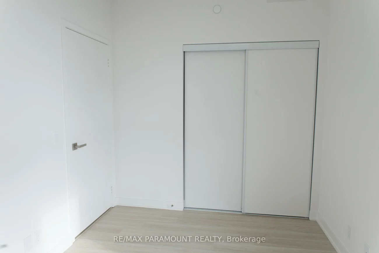 30, Tretti, Clanton Park, Toronto