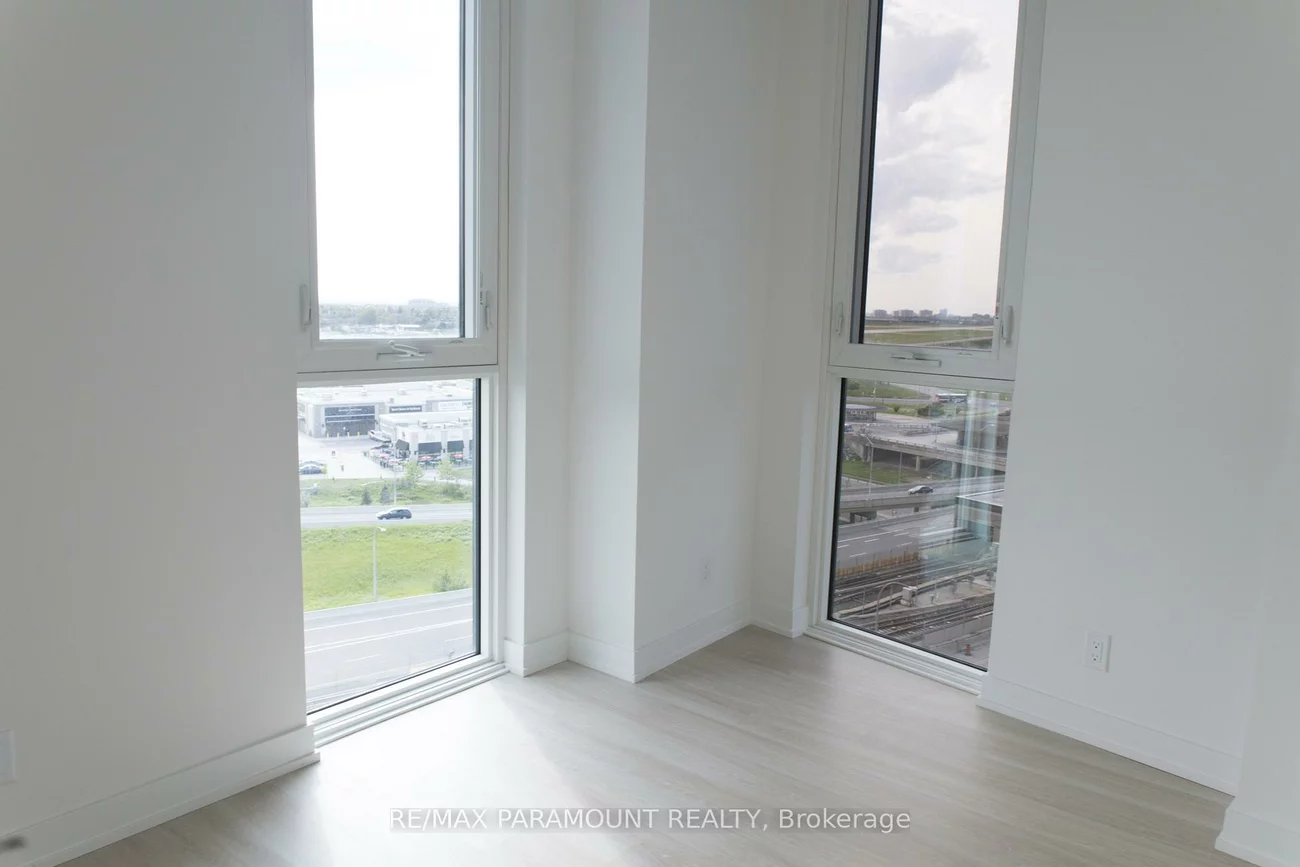 30, Tretti, Clanton Park, Toronto