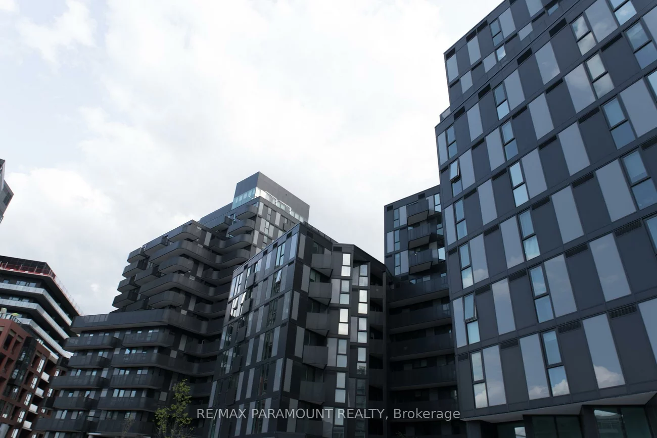 30, Tretti, Clanton Park, Toronto