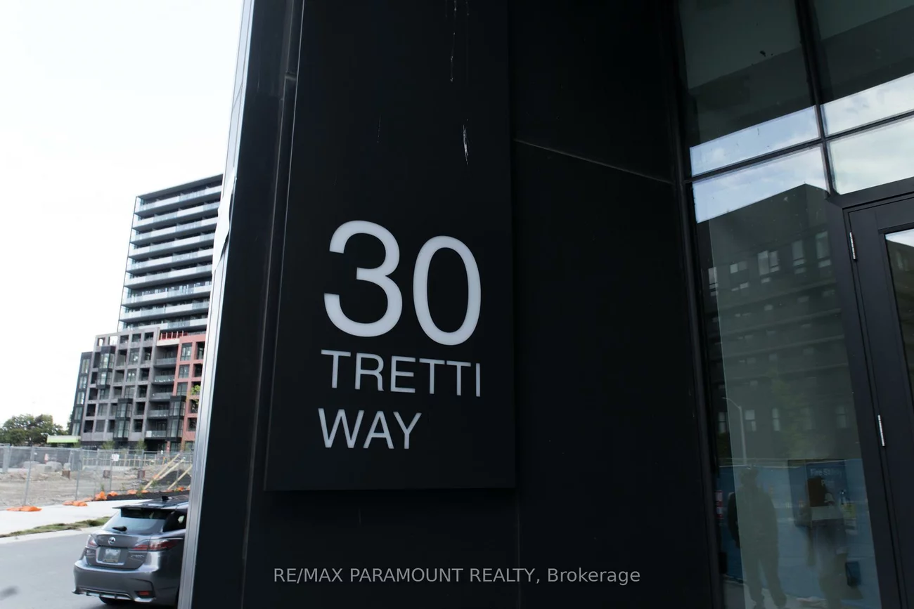 30, Tretti, Clanton Park, Toronto