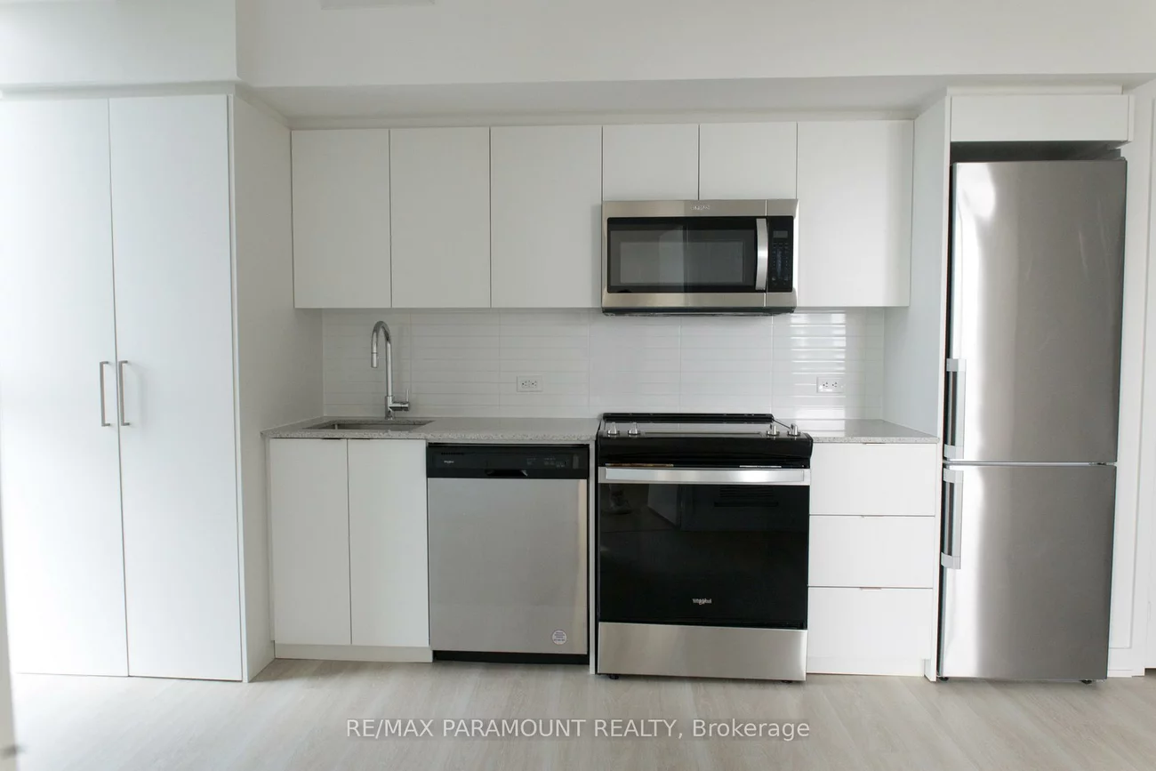 30, Tretti, Clanton Park, Toronto