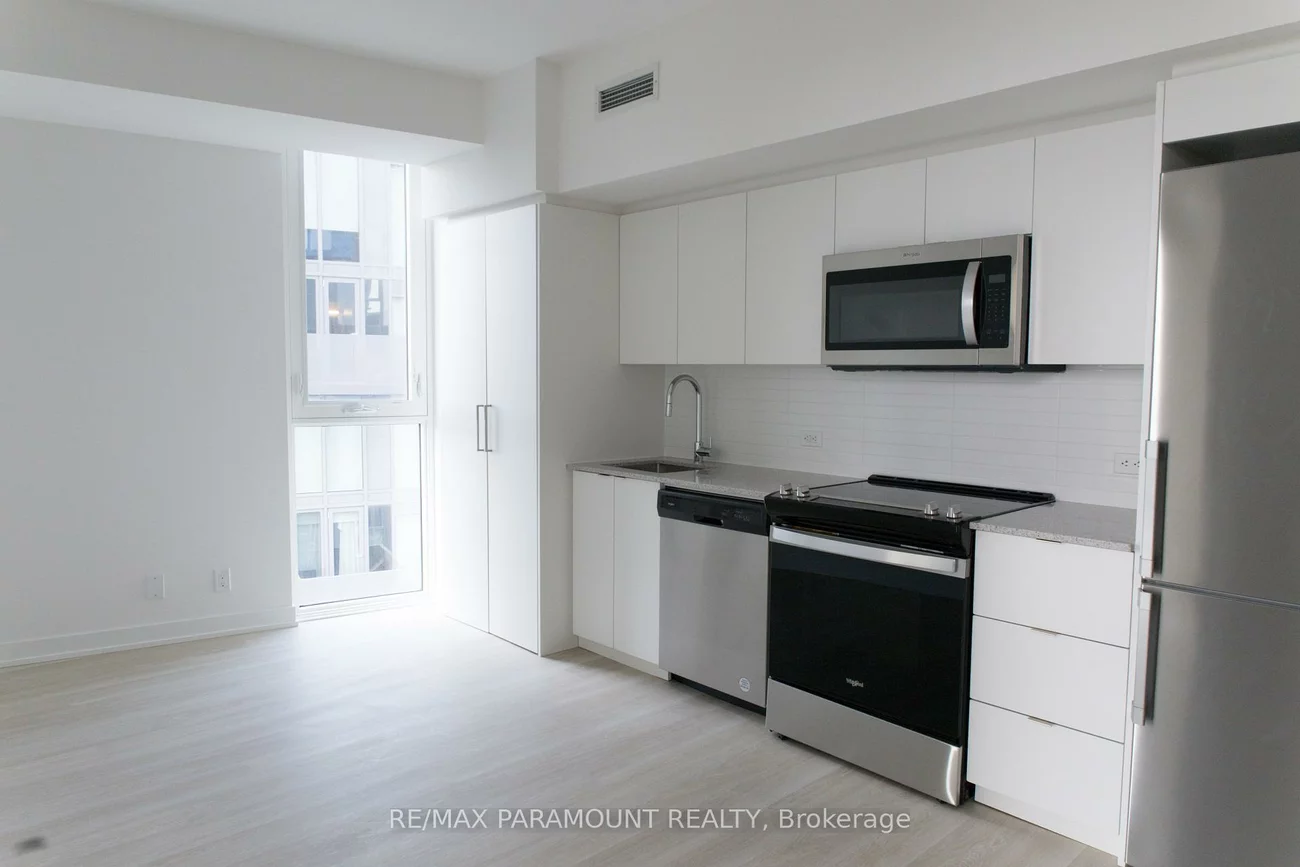 30, Tretti, Clanton Park, Toronto