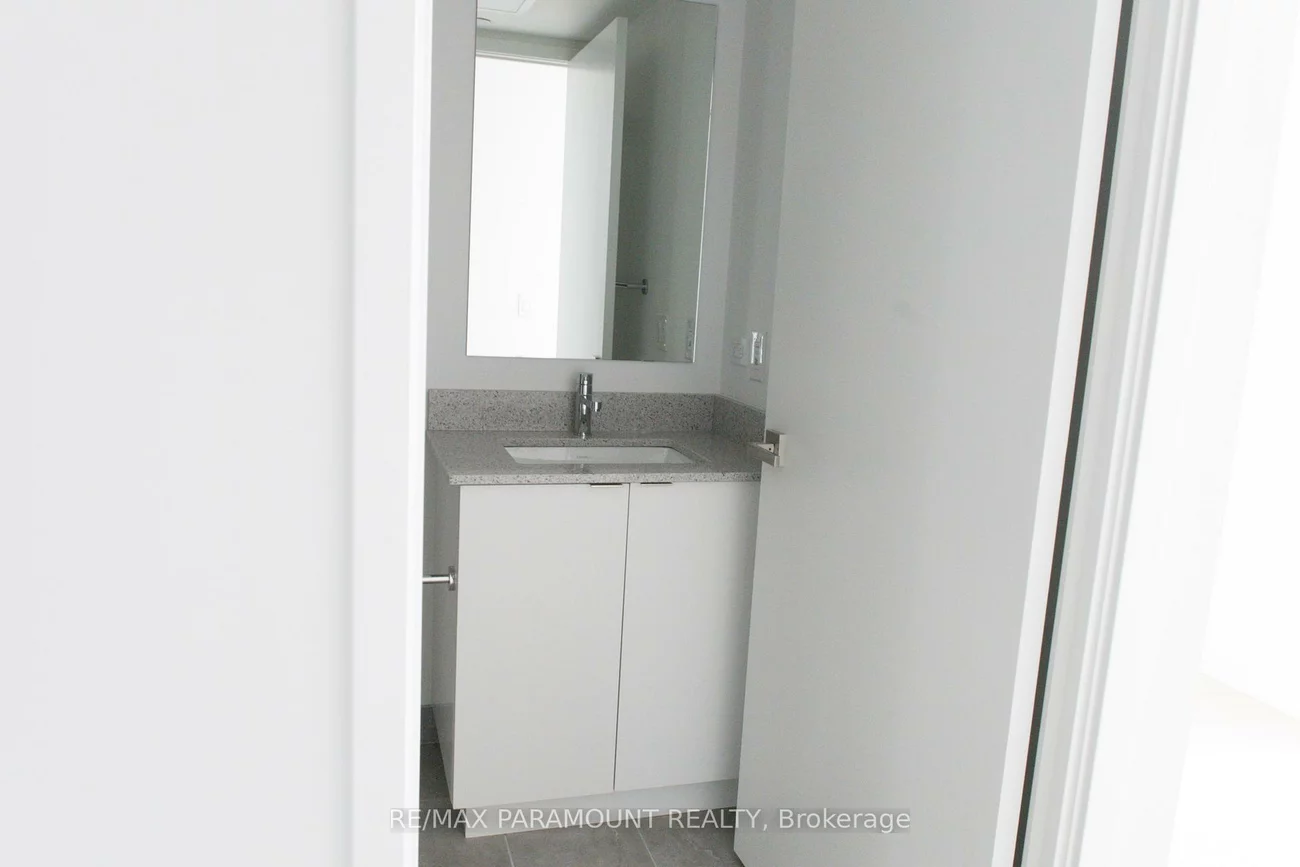 30, Tretti, Clanton Park, Toronto