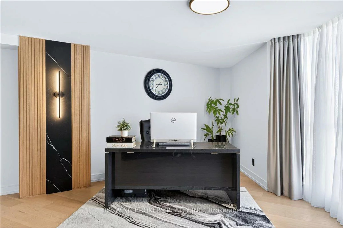 85, Skymark, Hillcrest Village, Toronto