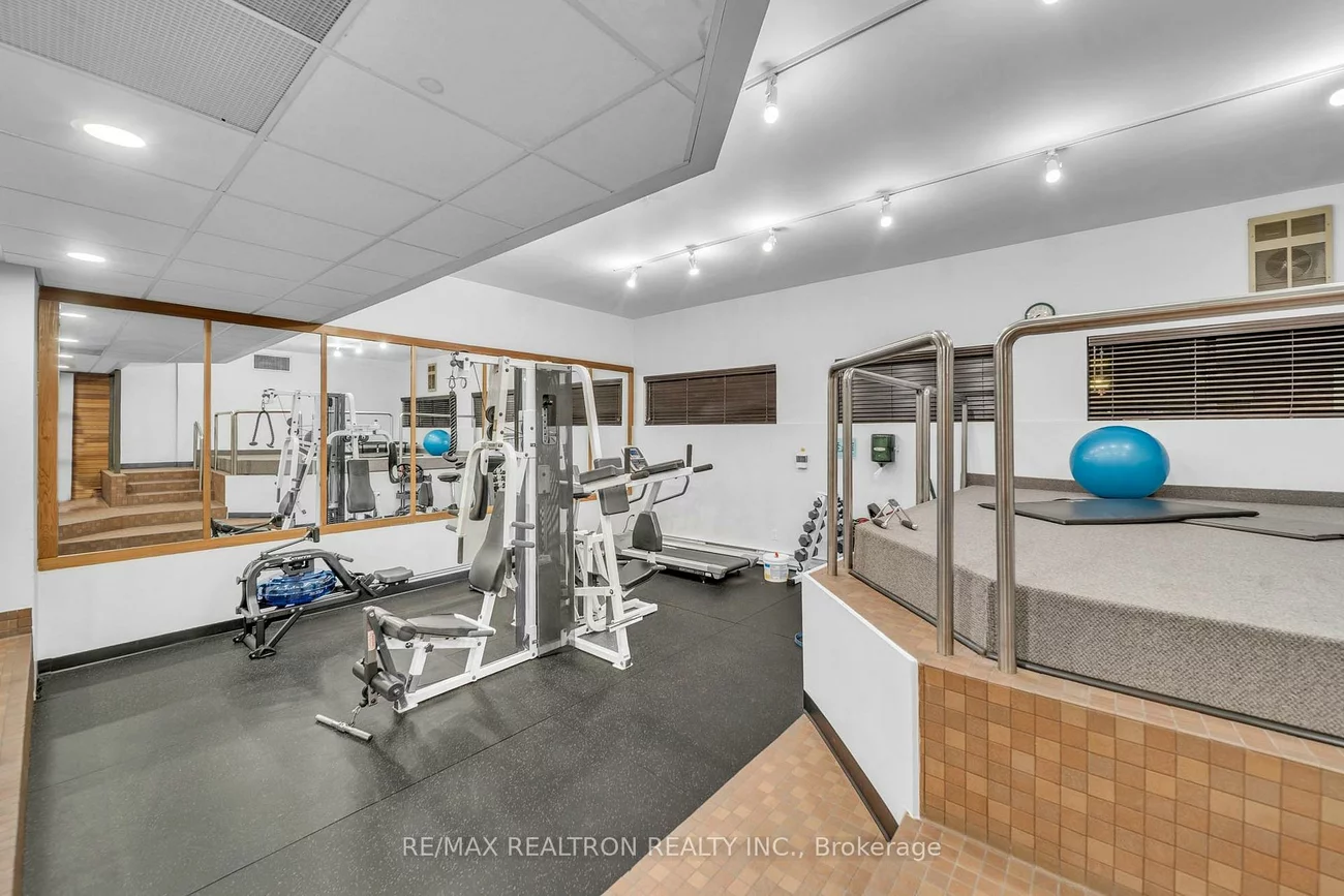 19, Dundonald, Church-Yonge Corridor, Toronto