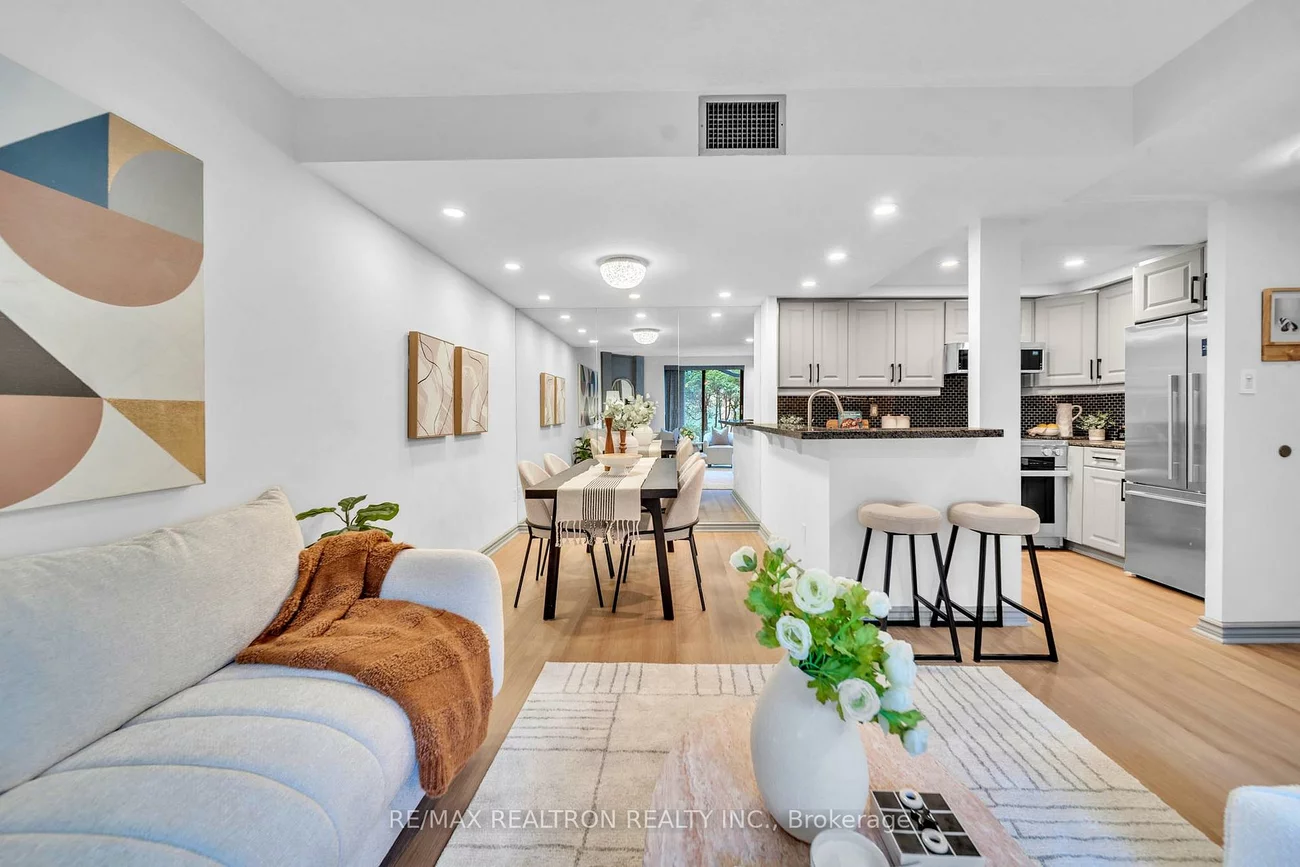 19, Dundonald, Church-Yonge Corridor, Toronto