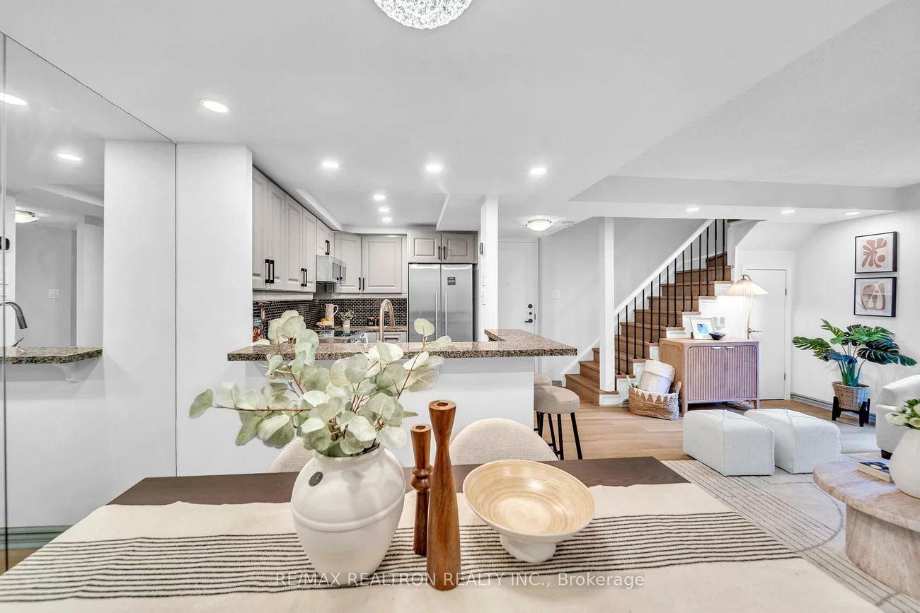 19, Dundonald, Church-Yonge Corridor, Toronto