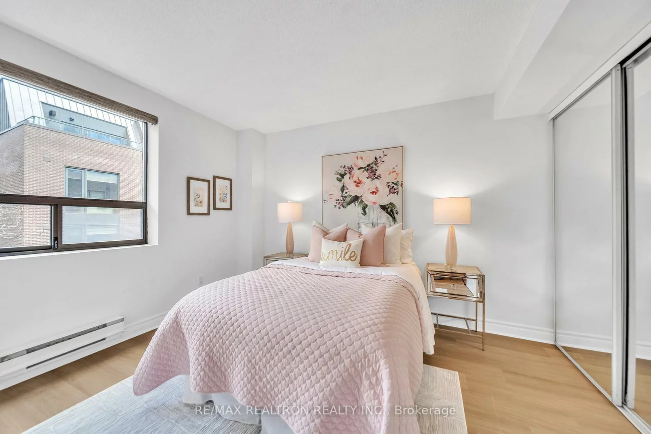 19, Dundonald, Church-Yonge Corridor, Toronto