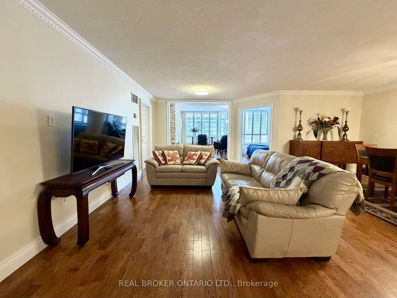 130, Carlton, Cabbagetown-South St. James Town, Toronto