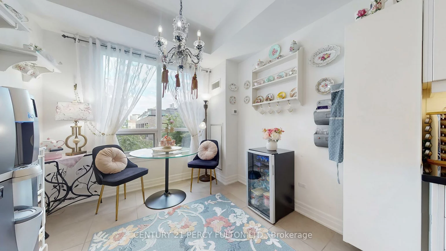 23, Rean, Bayview Village, Toronto