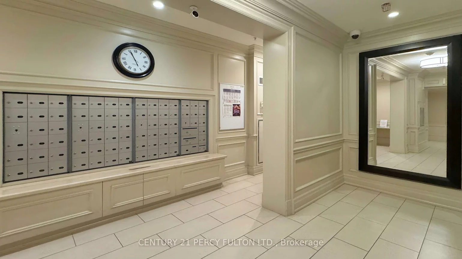 23, Rean, Bayview Village, Toronto