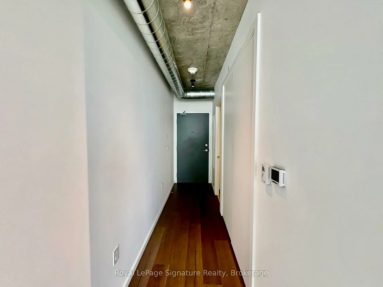 21, Lawren Harris, Waterfront Communities C8, Toronto