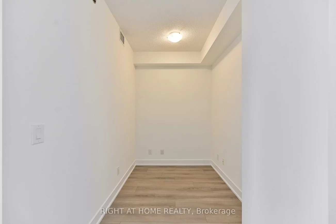 318, Richmond, Waterfront Communities C1, Toronto