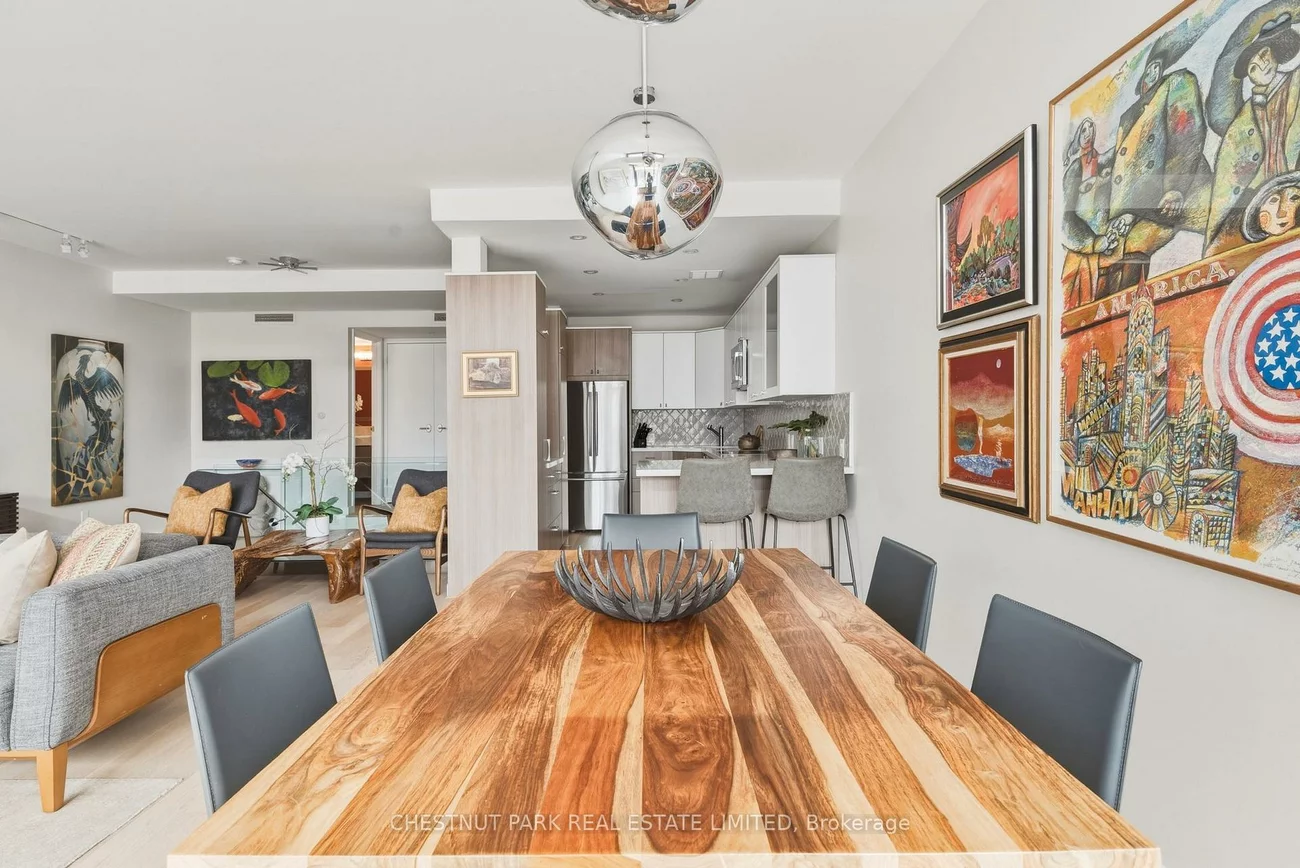 40, Oaklands, Yonge-St. Clair, Toronto