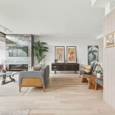 40, Oaklands, Yonge-St. Clair, Toronto