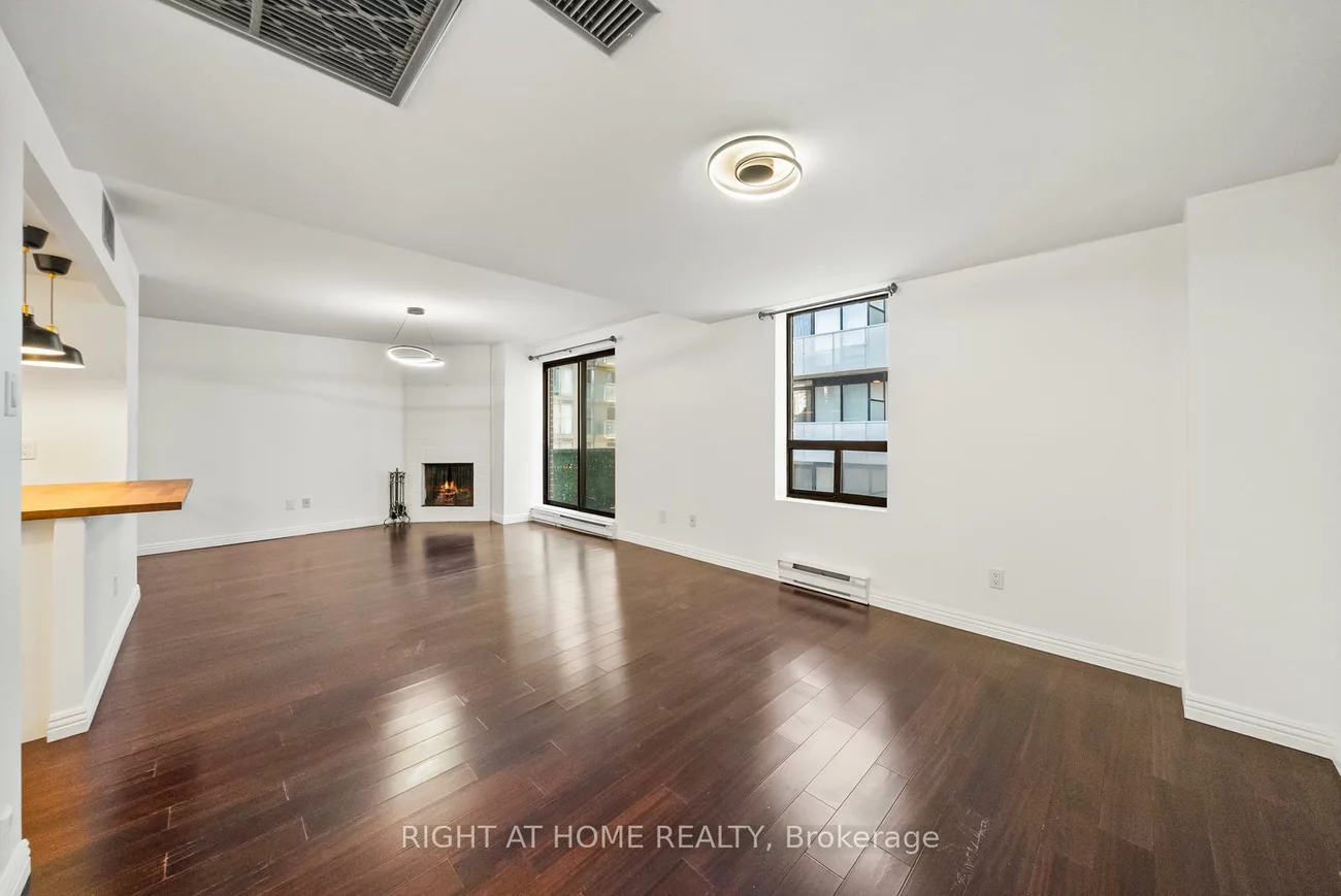 19, Dundonald, Church-Yonge Corridor, Toronto