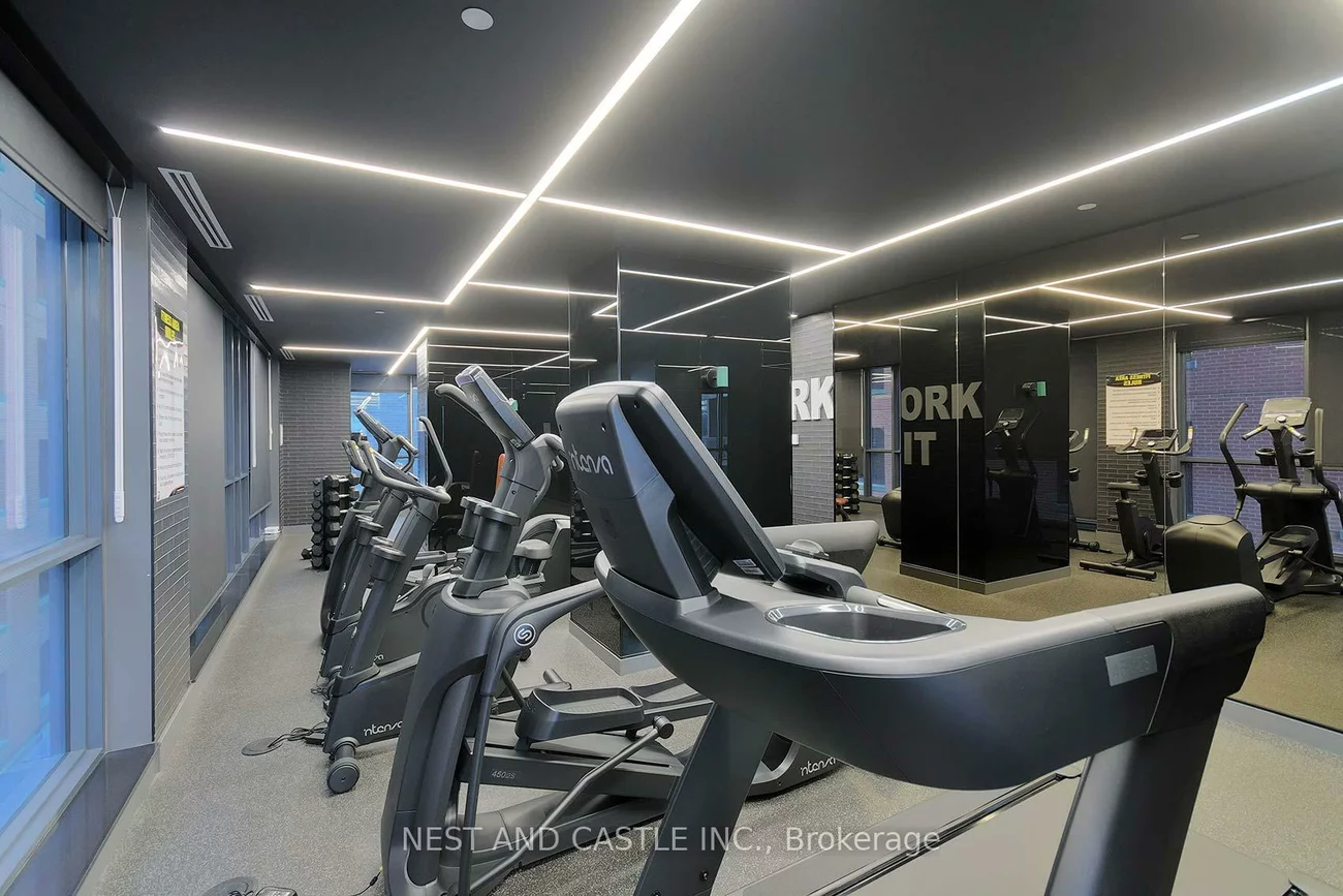 327, King, Waterfront Communities C1, Toronto