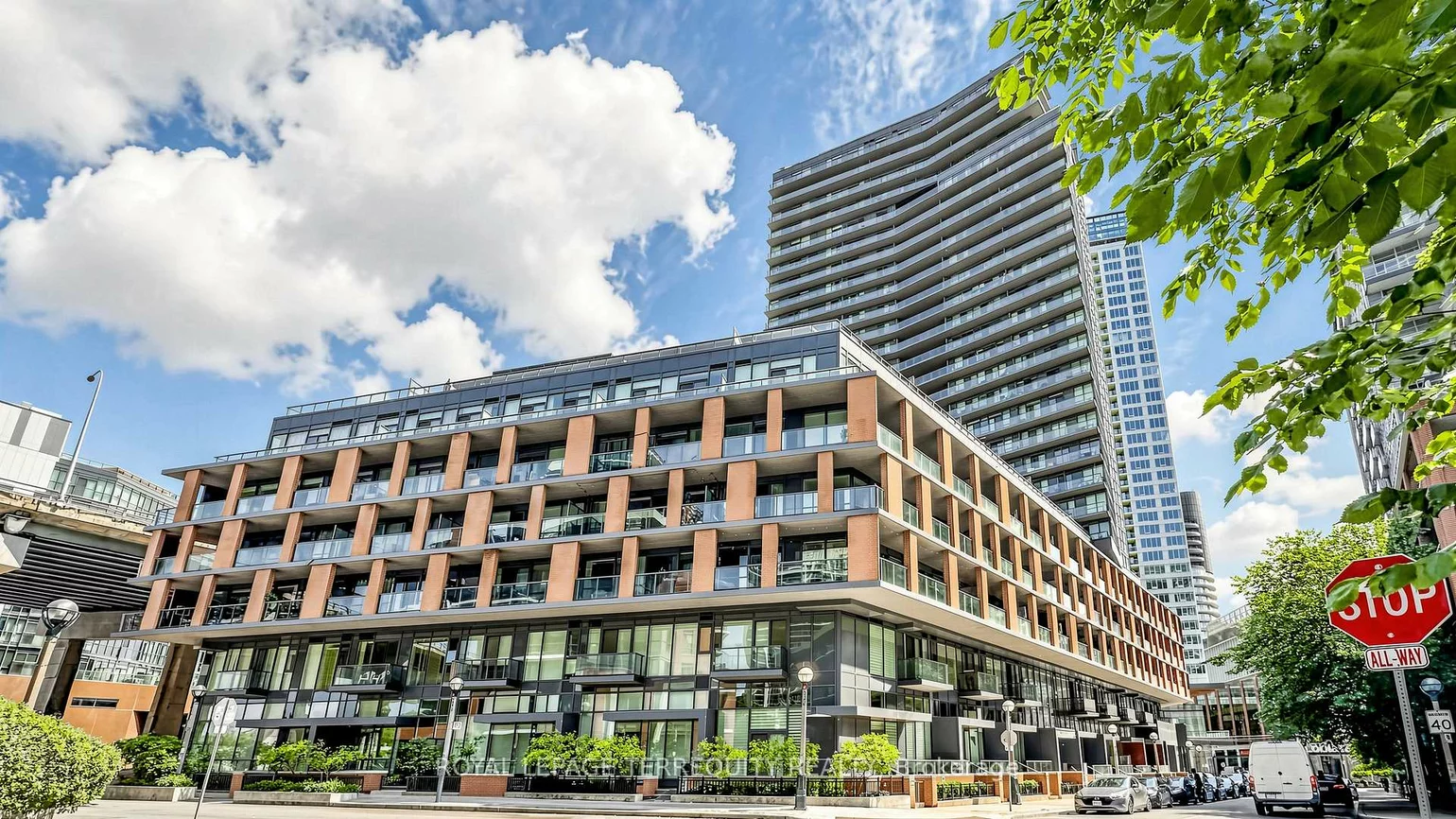 20, Bruyeres, Niagara, Toronto