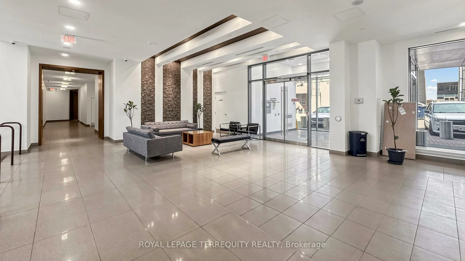 20, Bruyeres, Niagara, Toronto
