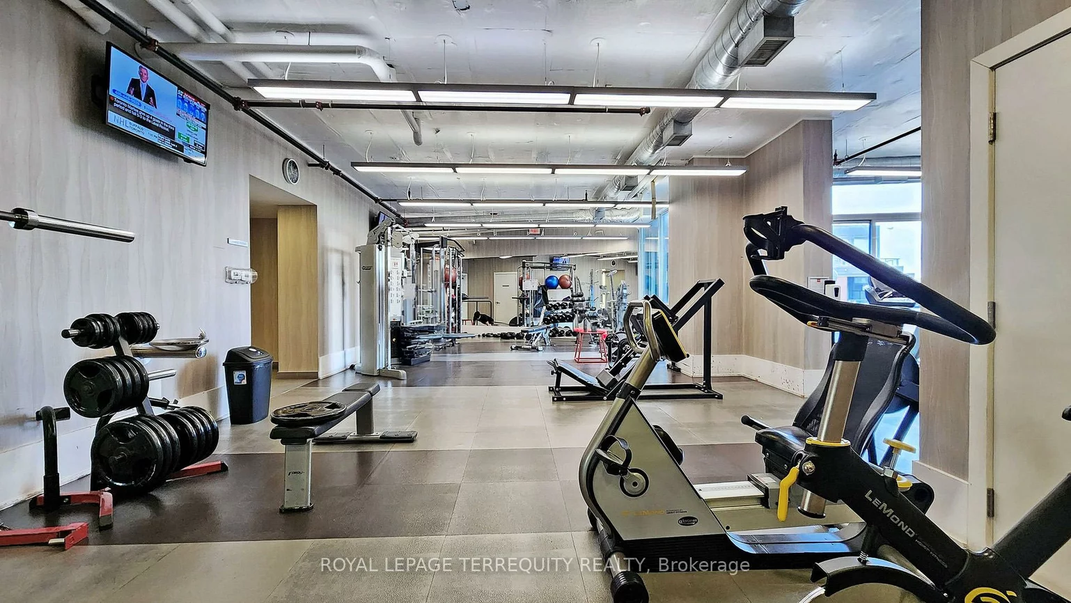 20, Bruyeres, Niagara, Toronto