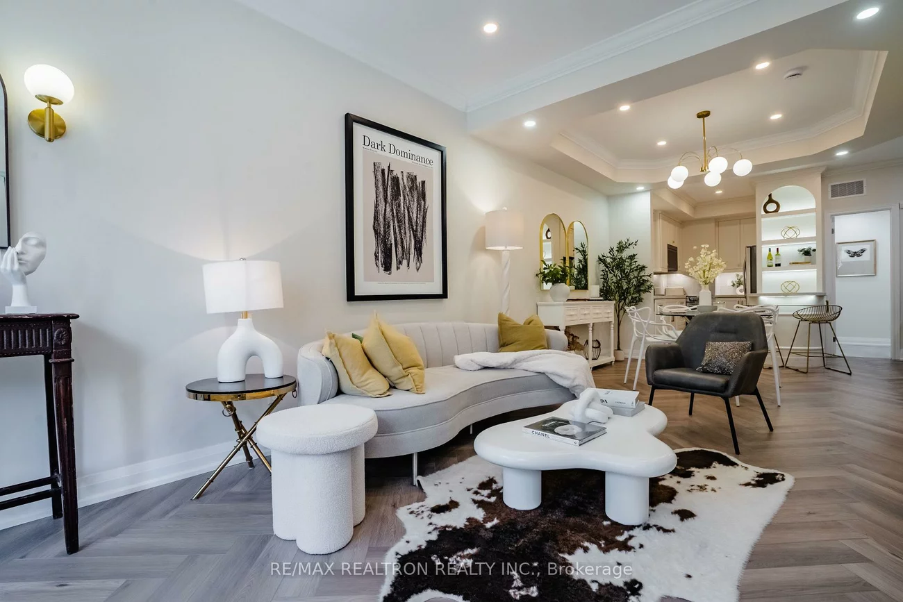 70, Byng, Willowdale East, Toronto