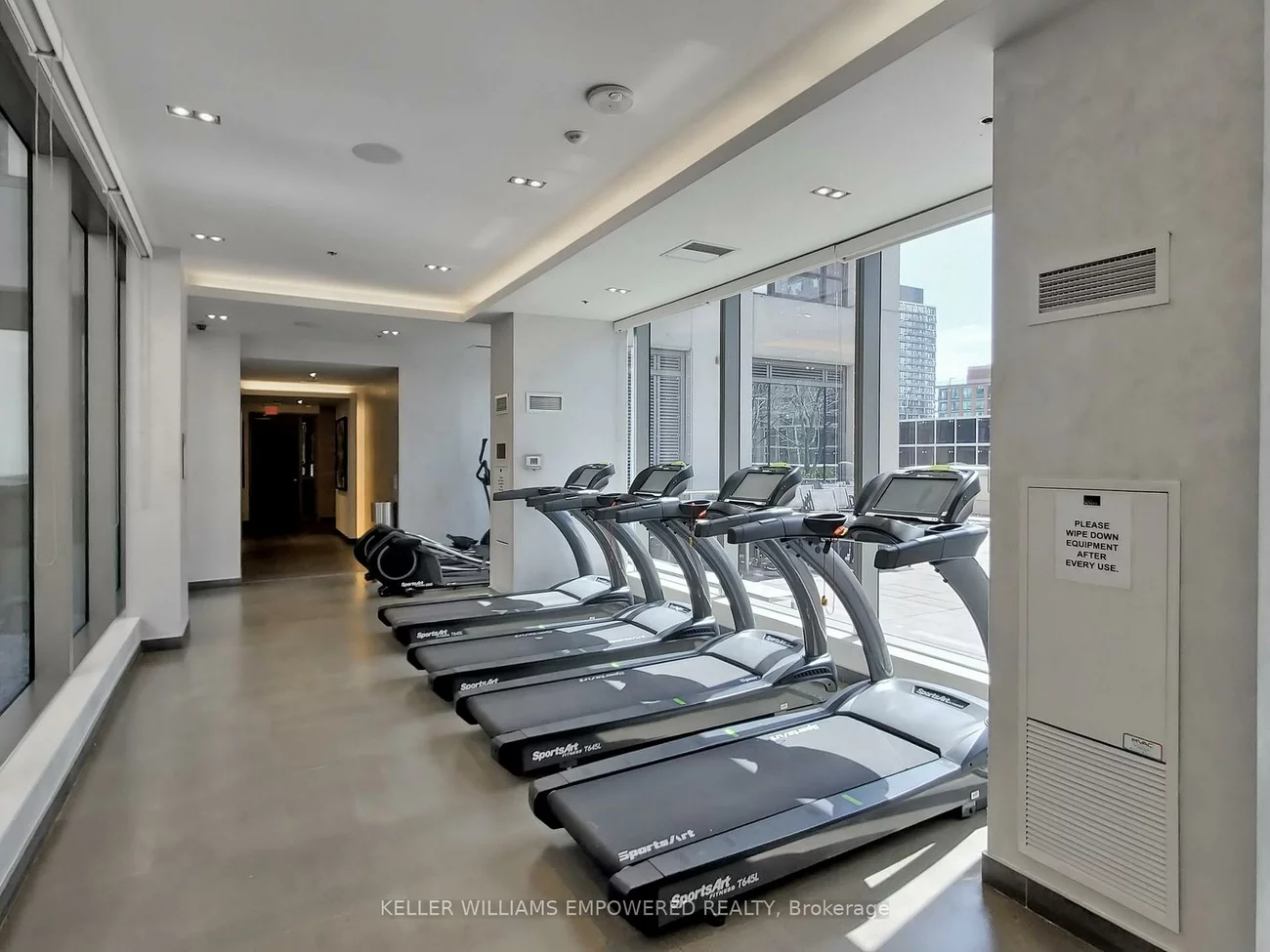 88, Scott, Church-Yonge Corridor, Toronto