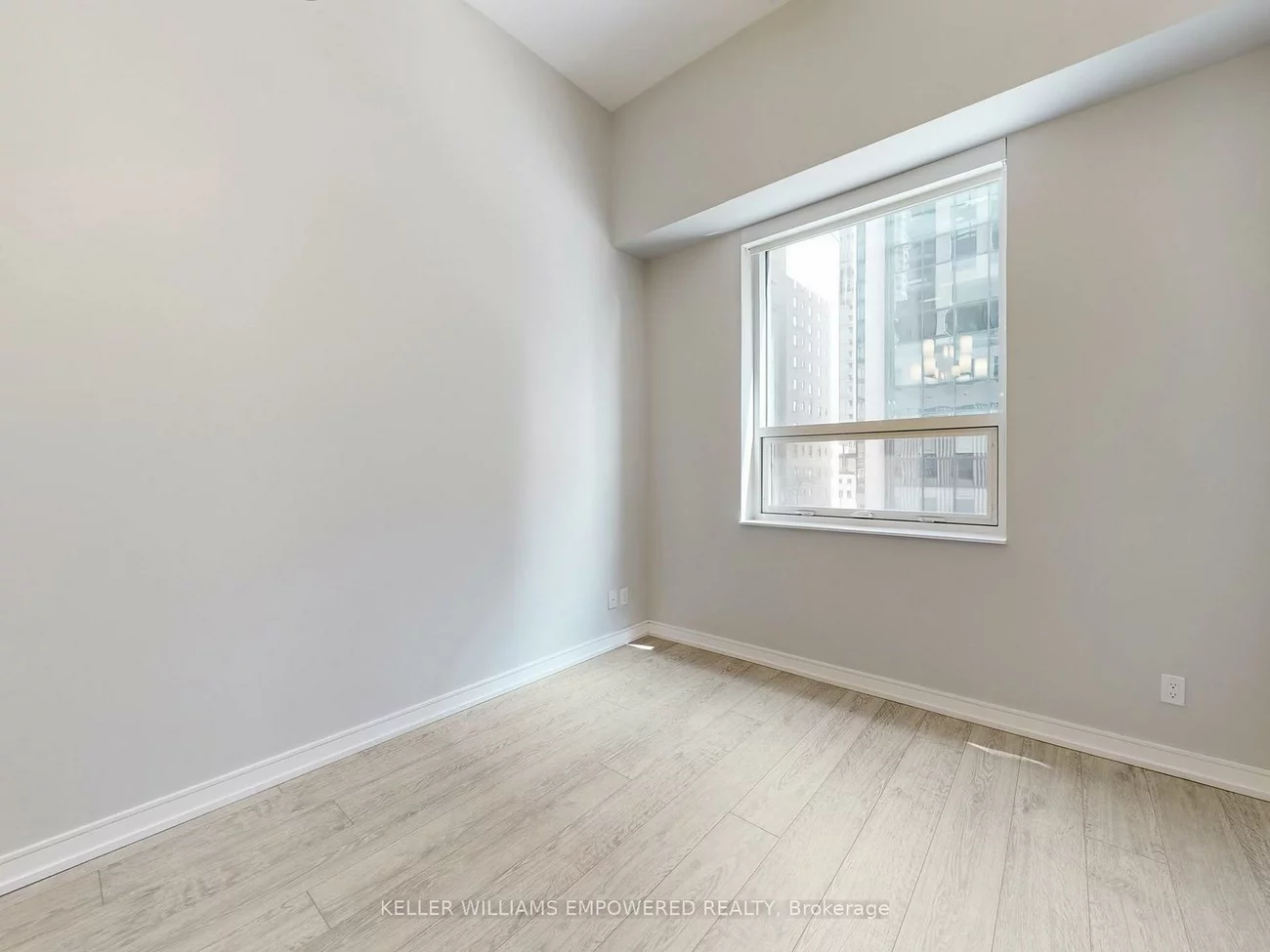 88, Scott, Church-Yonge Corridor, Toronto