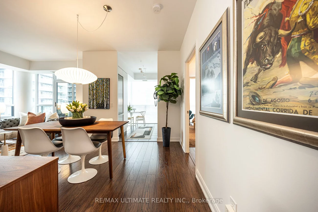 88, Broadway, Mount Pleasant West, Toronto