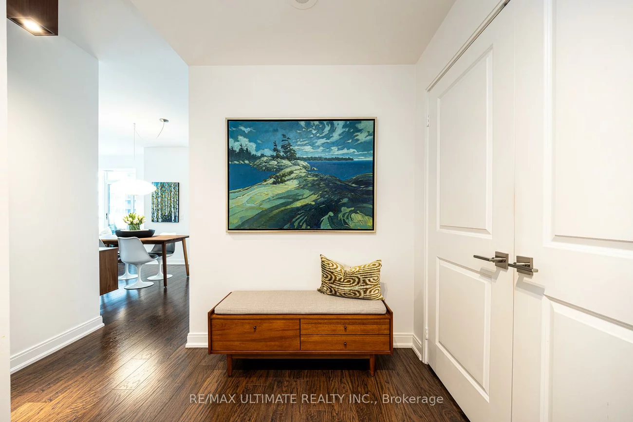 88, Broadway, Mount Pleasant West, Toronto