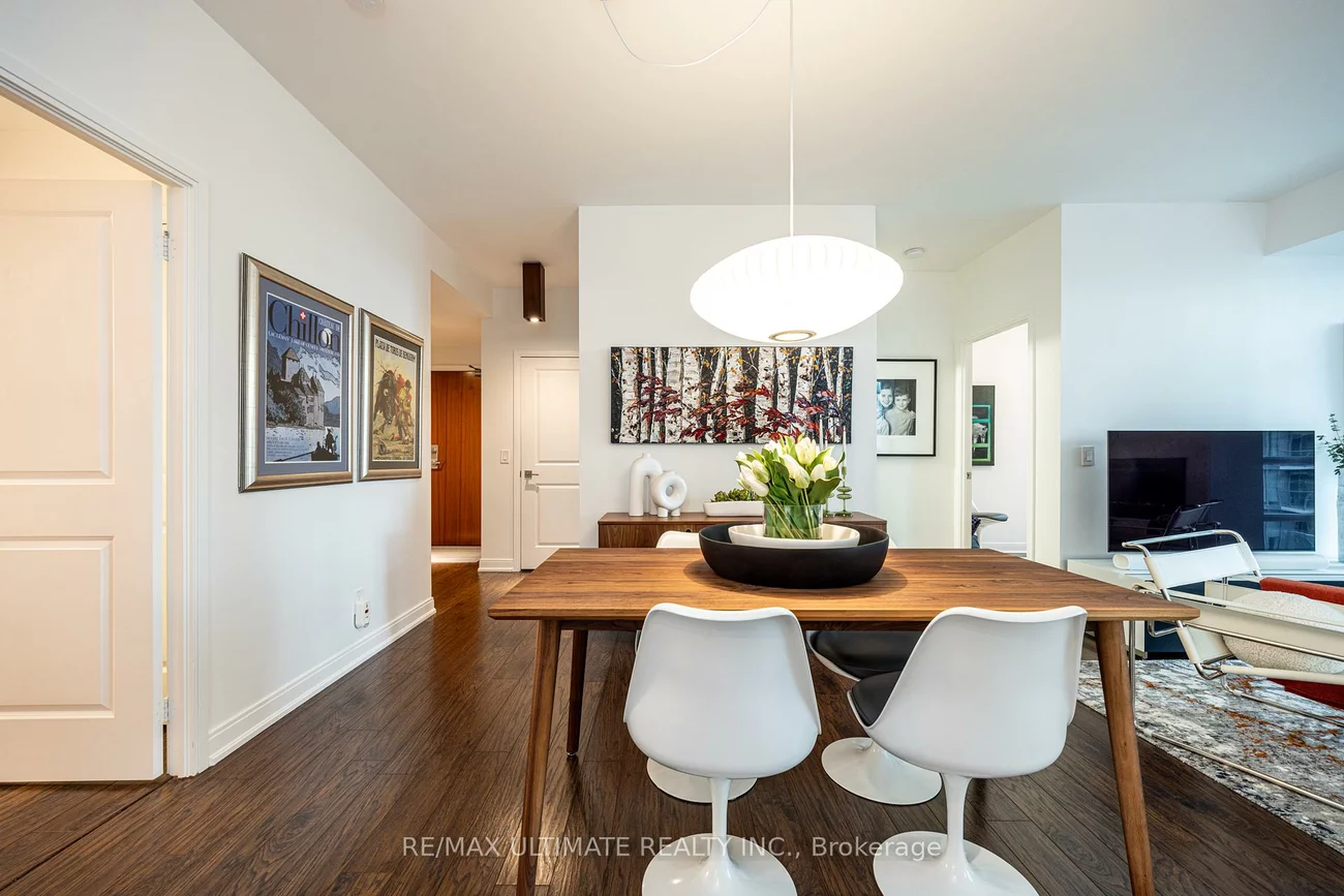 88, Broadway, Mount Pleasant West, Toronto