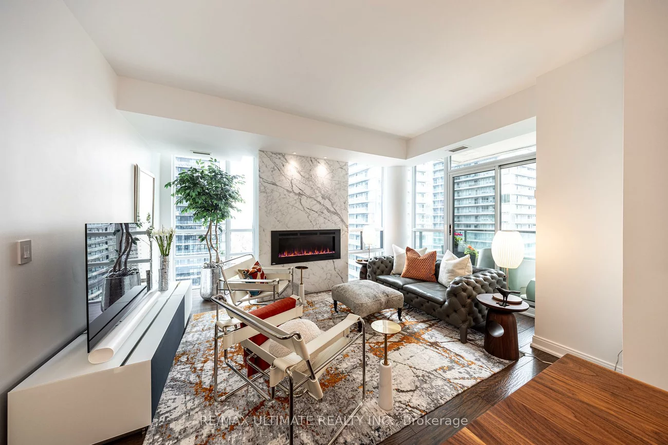 88, Broadway, Mount Pleasant West, Toronto