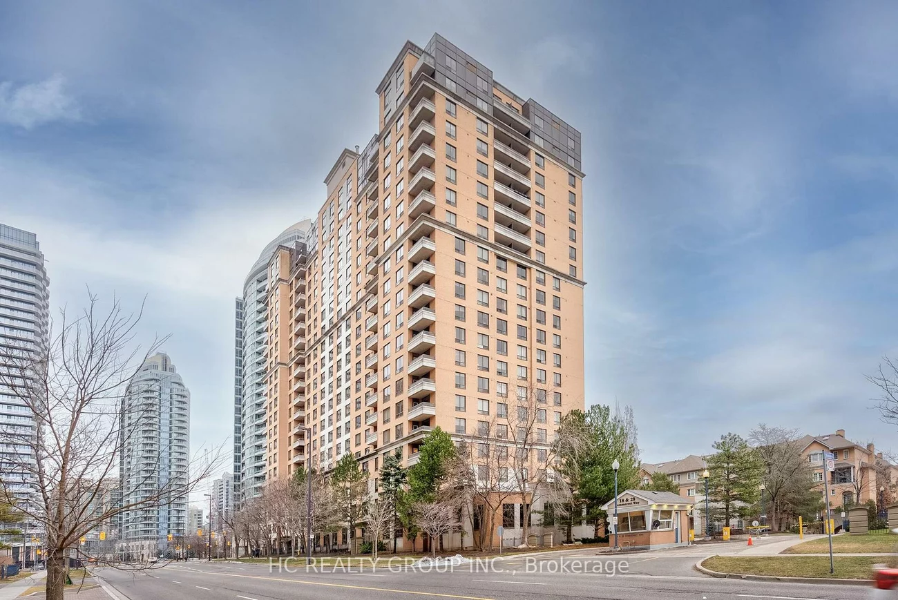 18, Sommerset, Willowdale East, Toronto