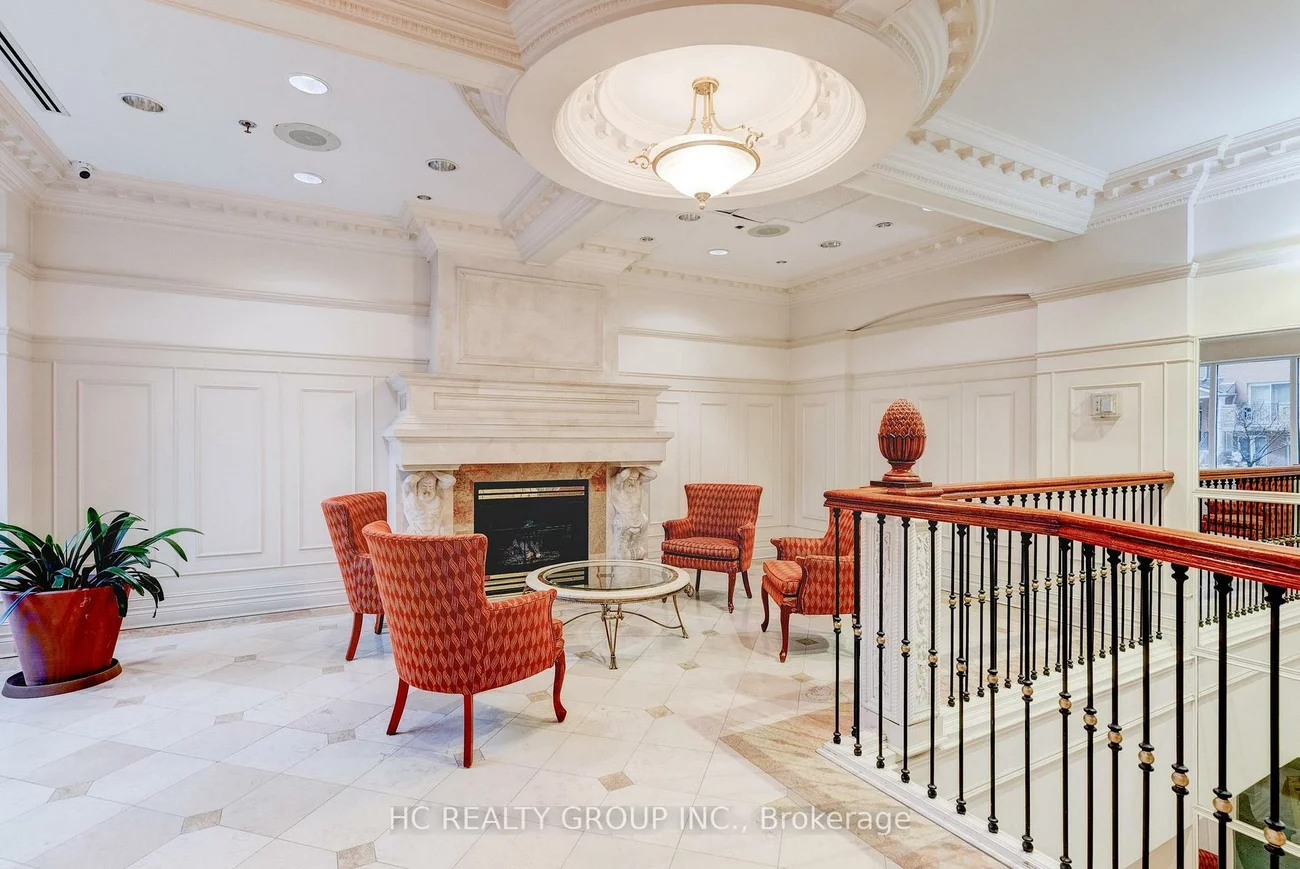 18, Sommerset, Willowdale East, Toronto