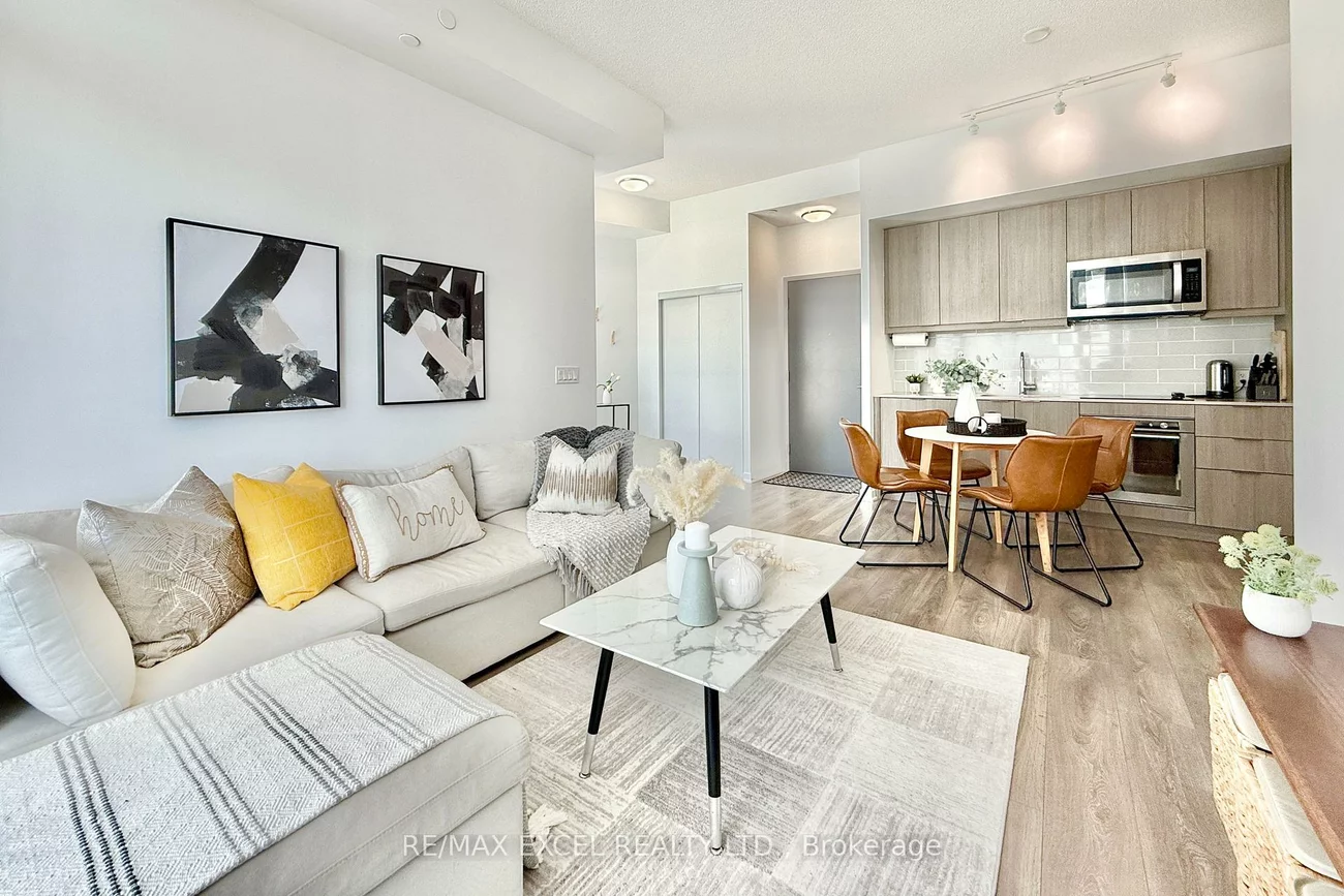 38, Forest Manor, Henry Farm, Toronto