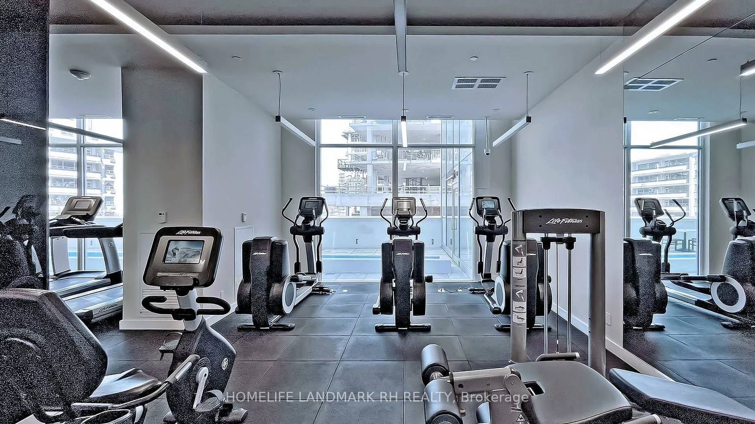 5180, Yonge, Willowdale West, Toronto
