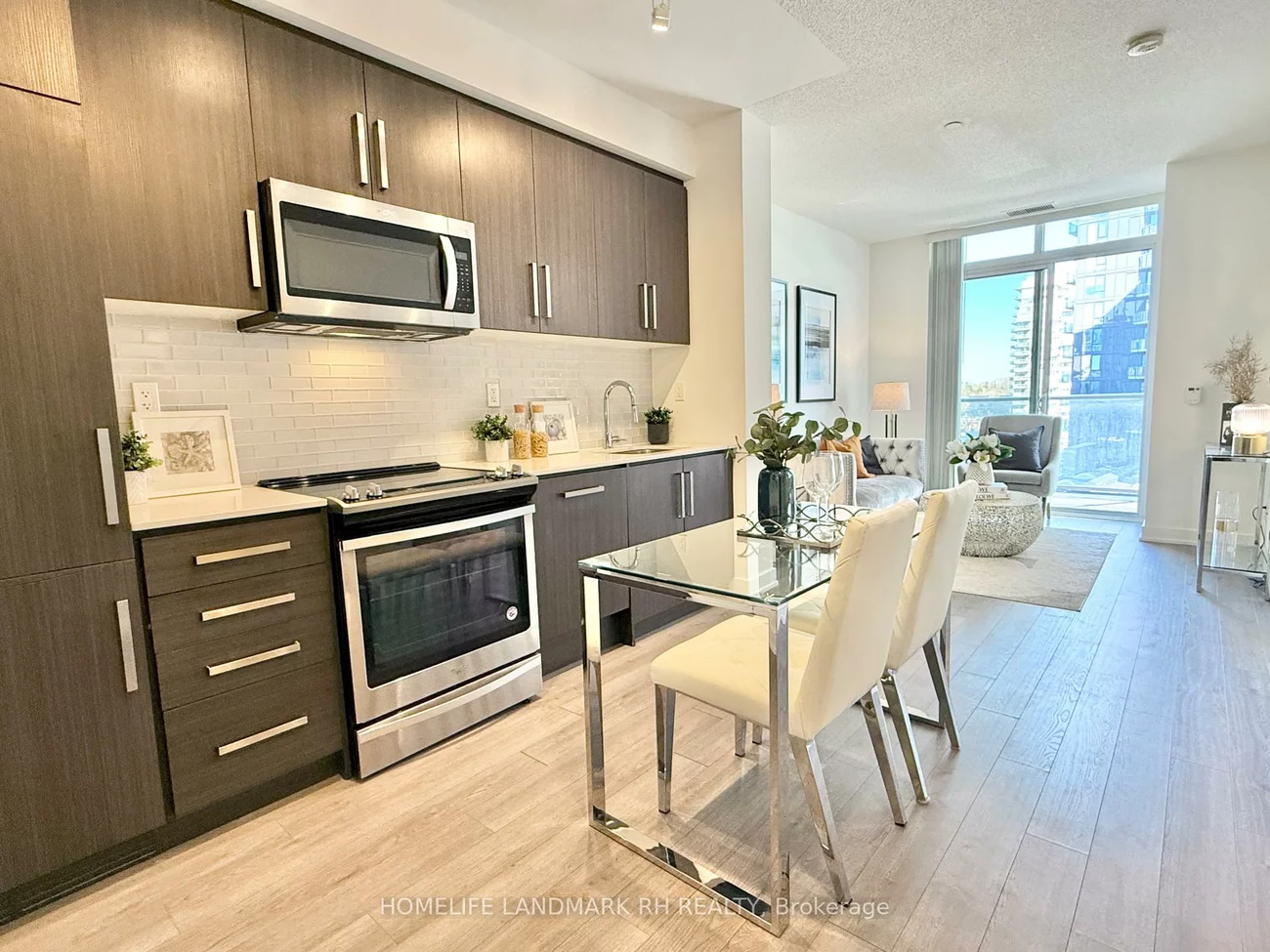 5180, Yonge, Willowdale West, Toronto