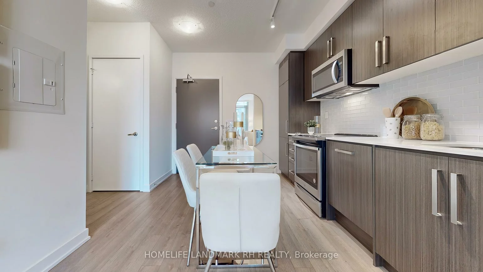 5180, Yonge, Willowdale West, Toronto