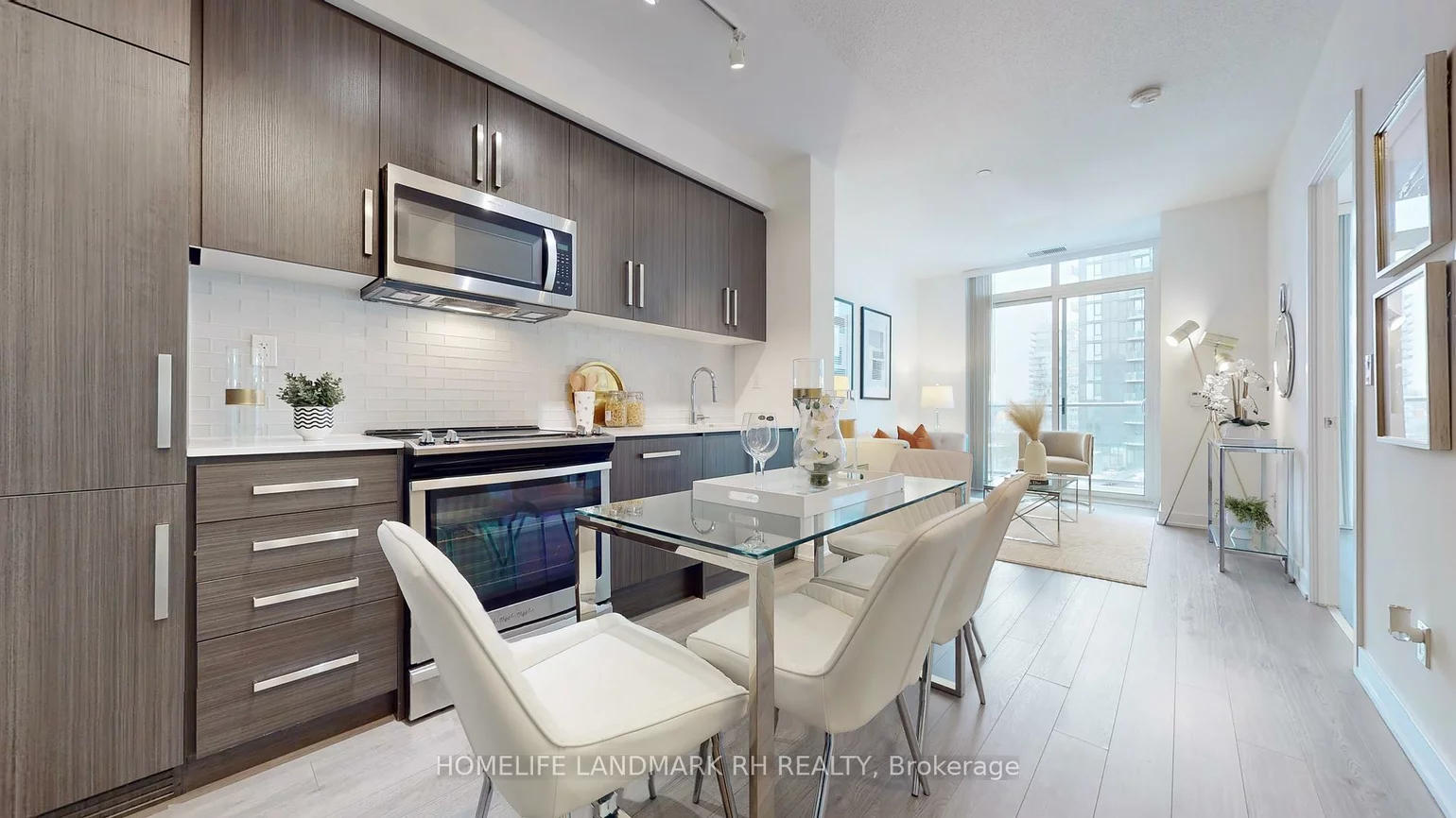 5180, Yonge, Willowdale West, Toronto