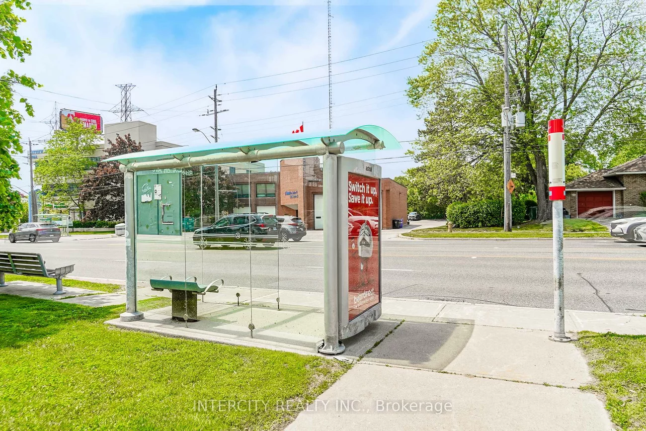 3237, Bayview, Bayview Village, Toronto