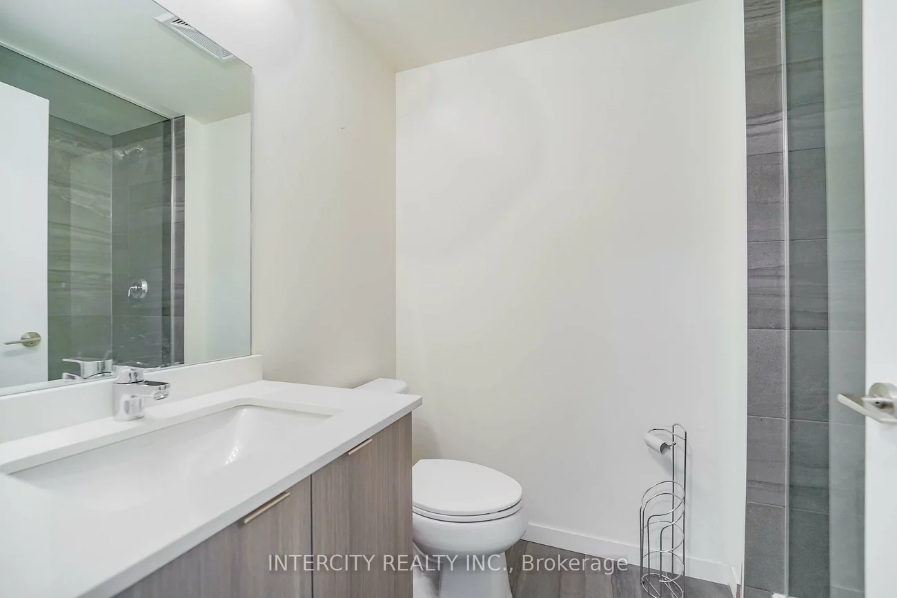 3237, Bayview, Bayview Village, Toronto