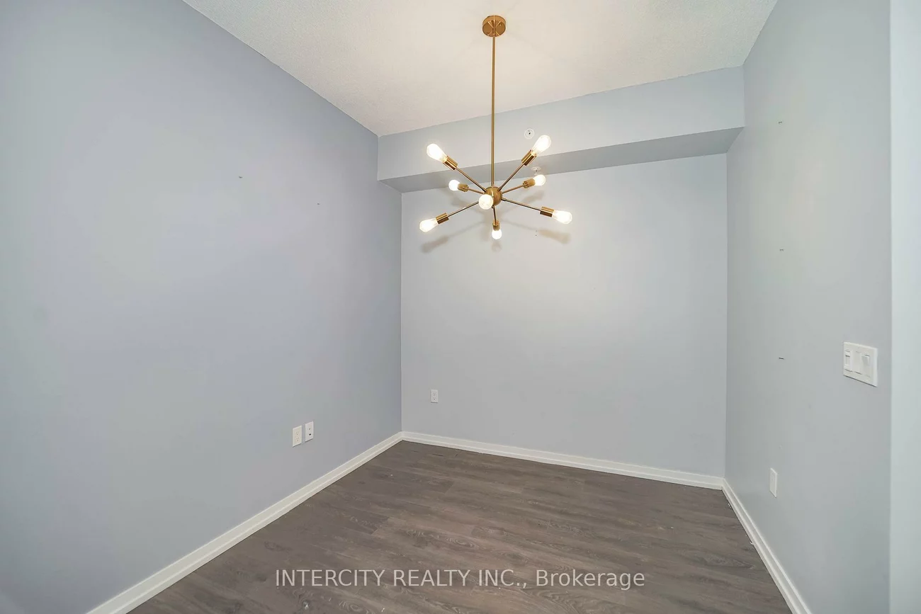 3237, Bayview, Bayview Village, Toronto