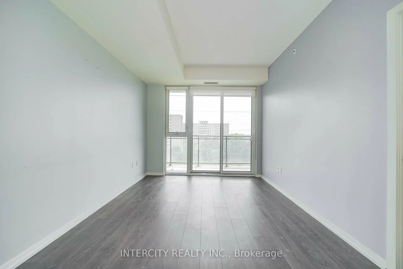 3237, Bayview, Bayview Village, Toronto