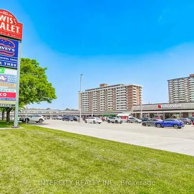 3237, Bayview, Bayview Village, Toronto