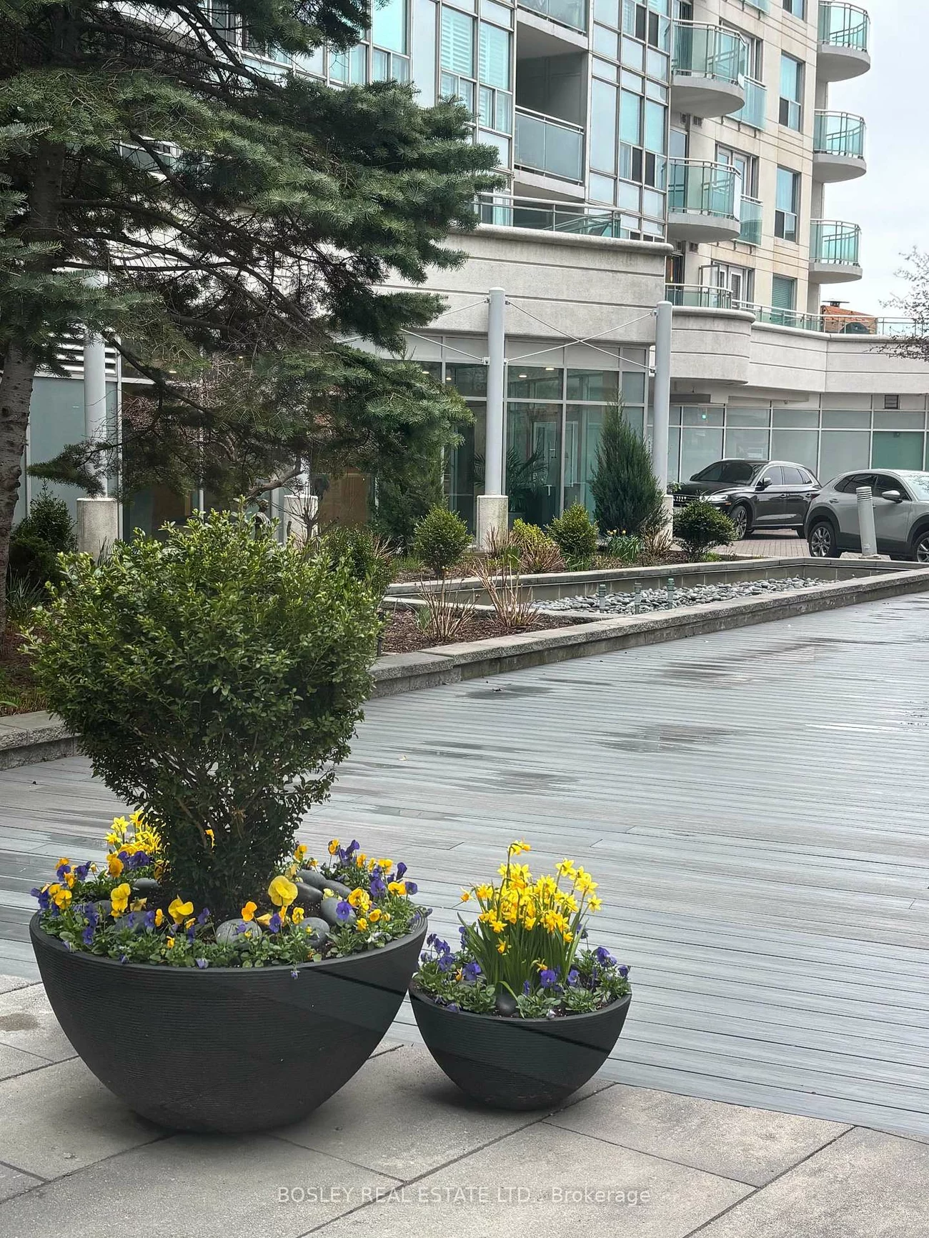 600, Queens Quay West, Waterfront Communities C1, Toronto