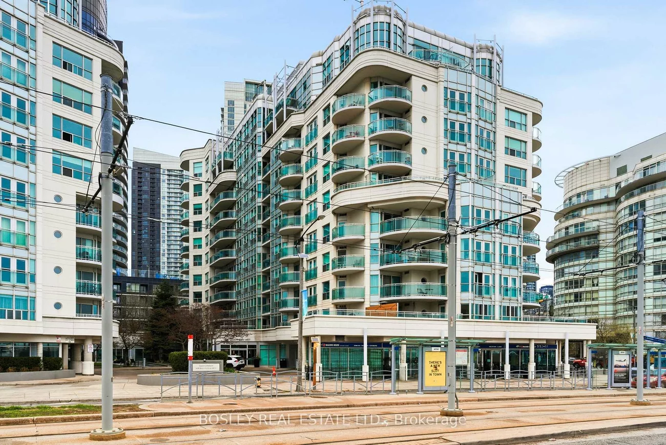 600, Queens Quay West, Waterfront Communities C1, Toronto